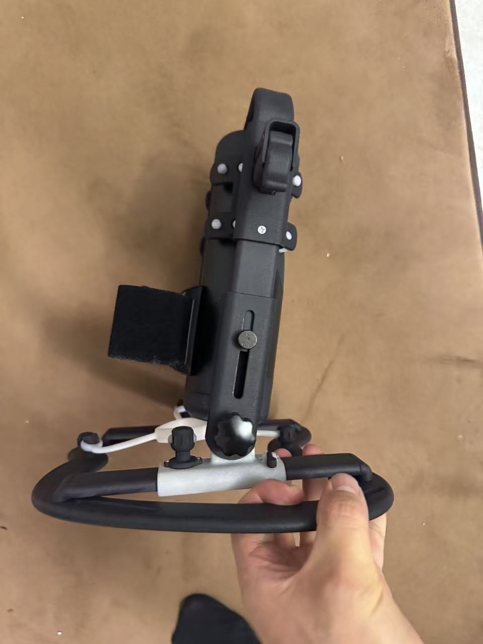Side view of the VR mount prototype
